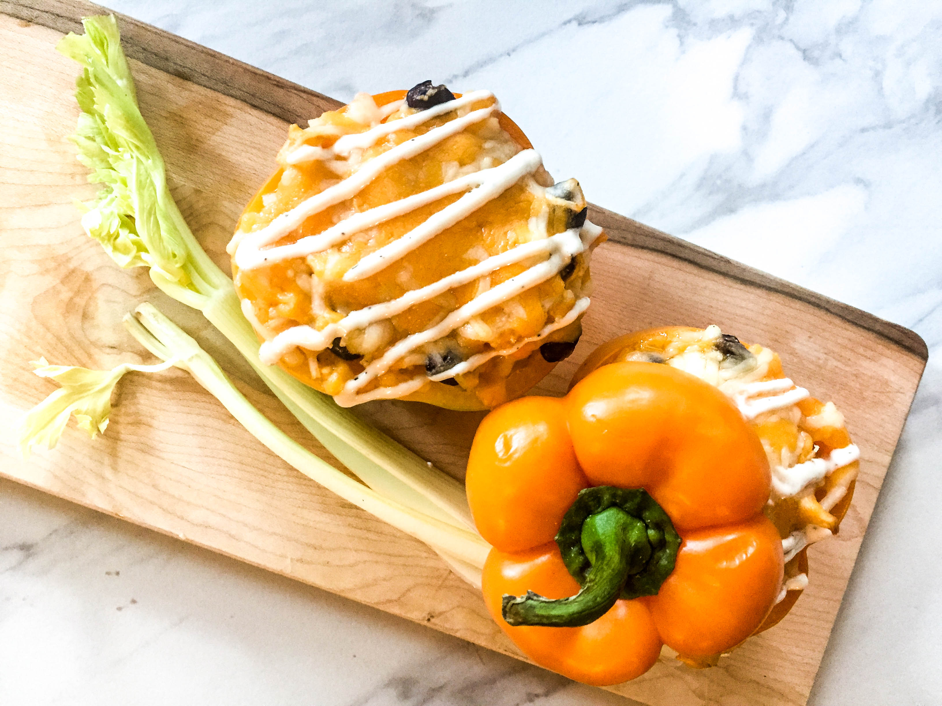 buffalo chicken stuffed peppers