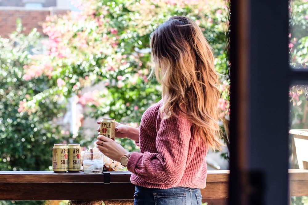 Lifestyle Blogger shares a fall Apple Cocktail from Quaker City Shrub. 