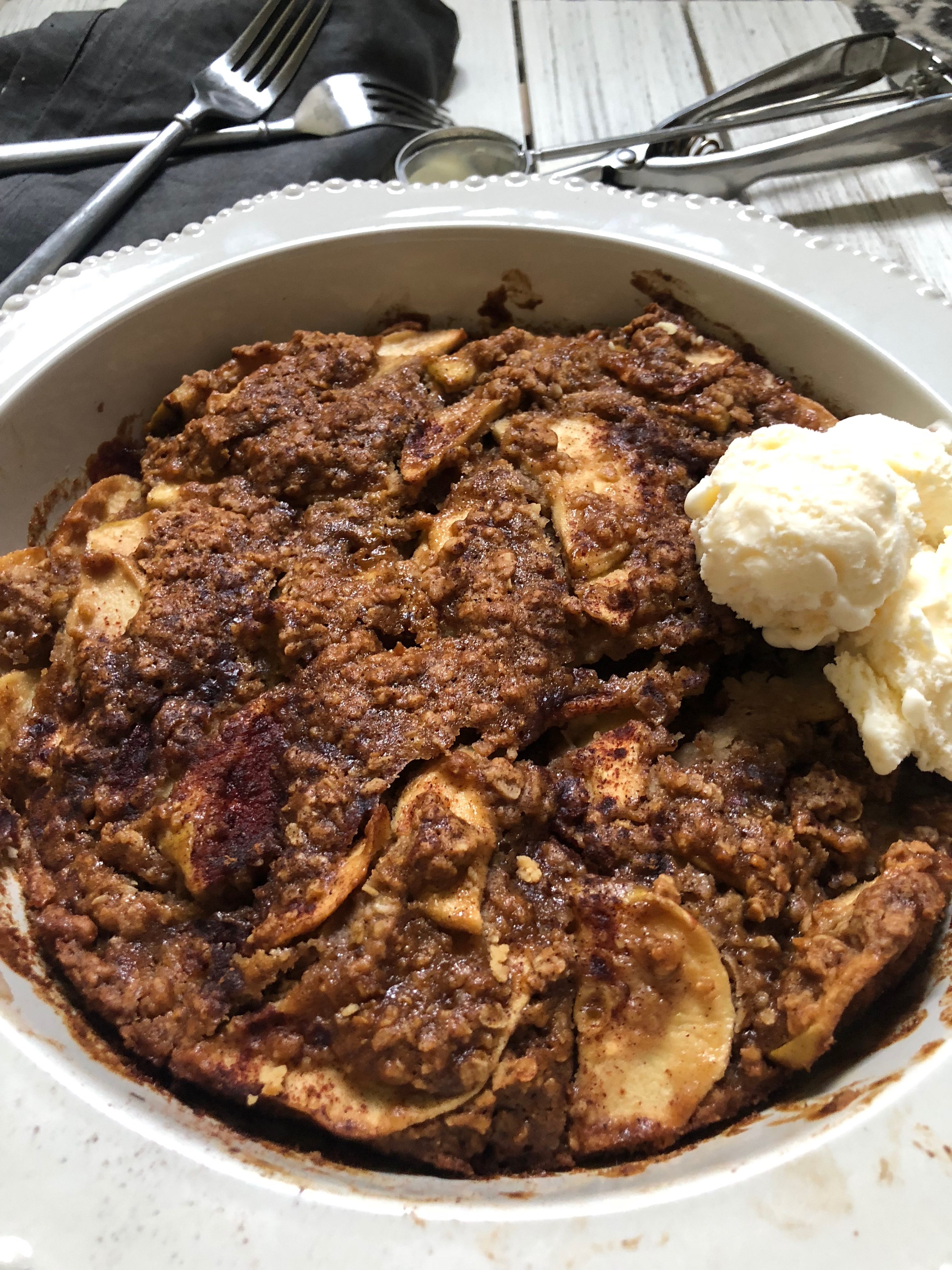 Lifestyle Blogger Chocolate and Lace shares her recipe for Warm Apple Crisp