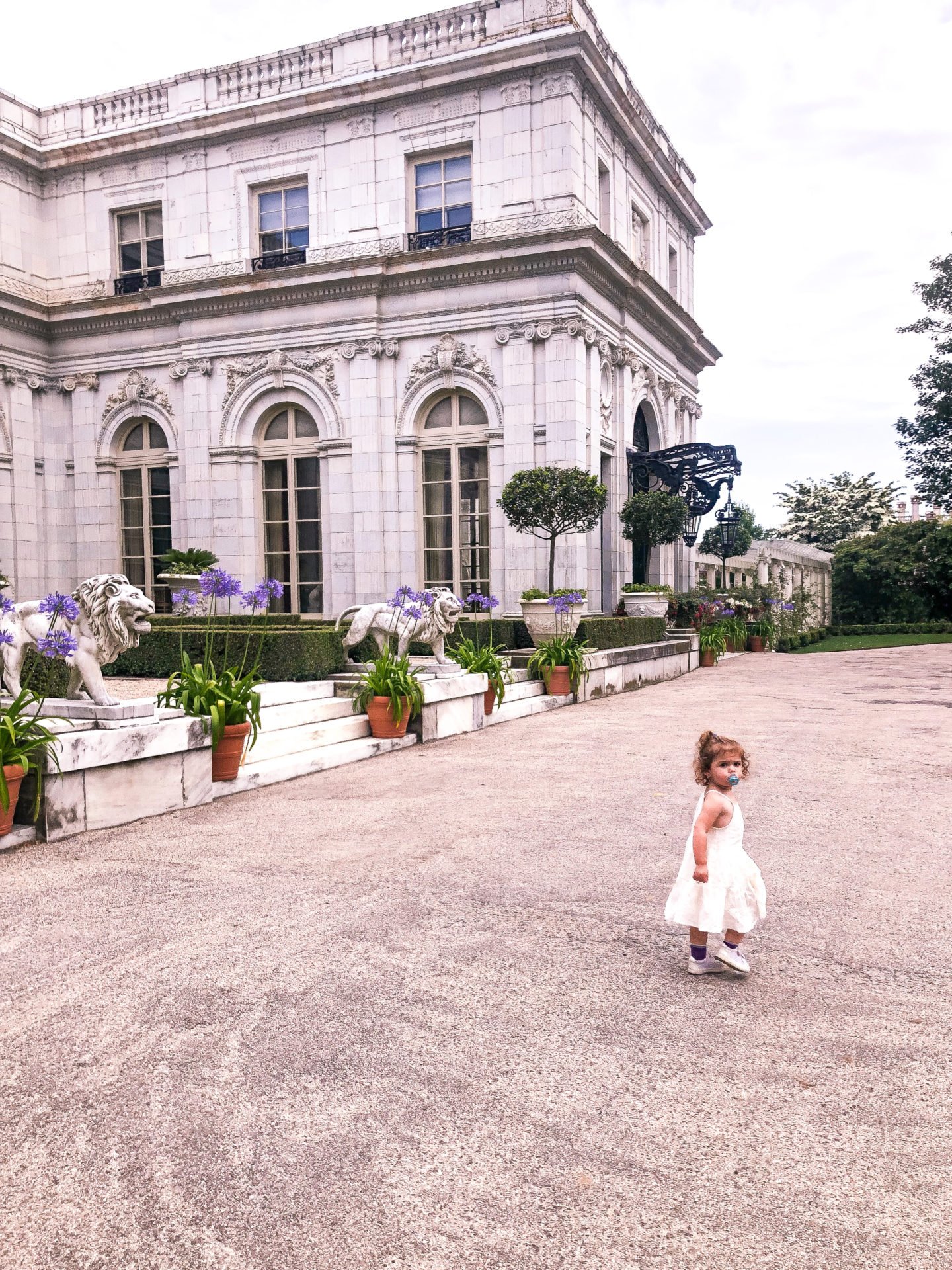 Lifestyle Blogger Chocolate & Lace shares her trip to Rose Cliff Mansion in Newport, Rhode Island. 