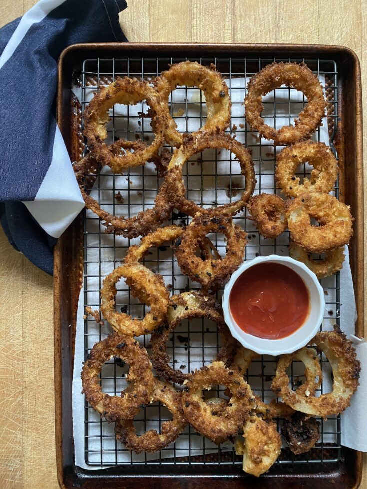 Chocolate and Lace shares her recipe and how to make crispy onion rings.
